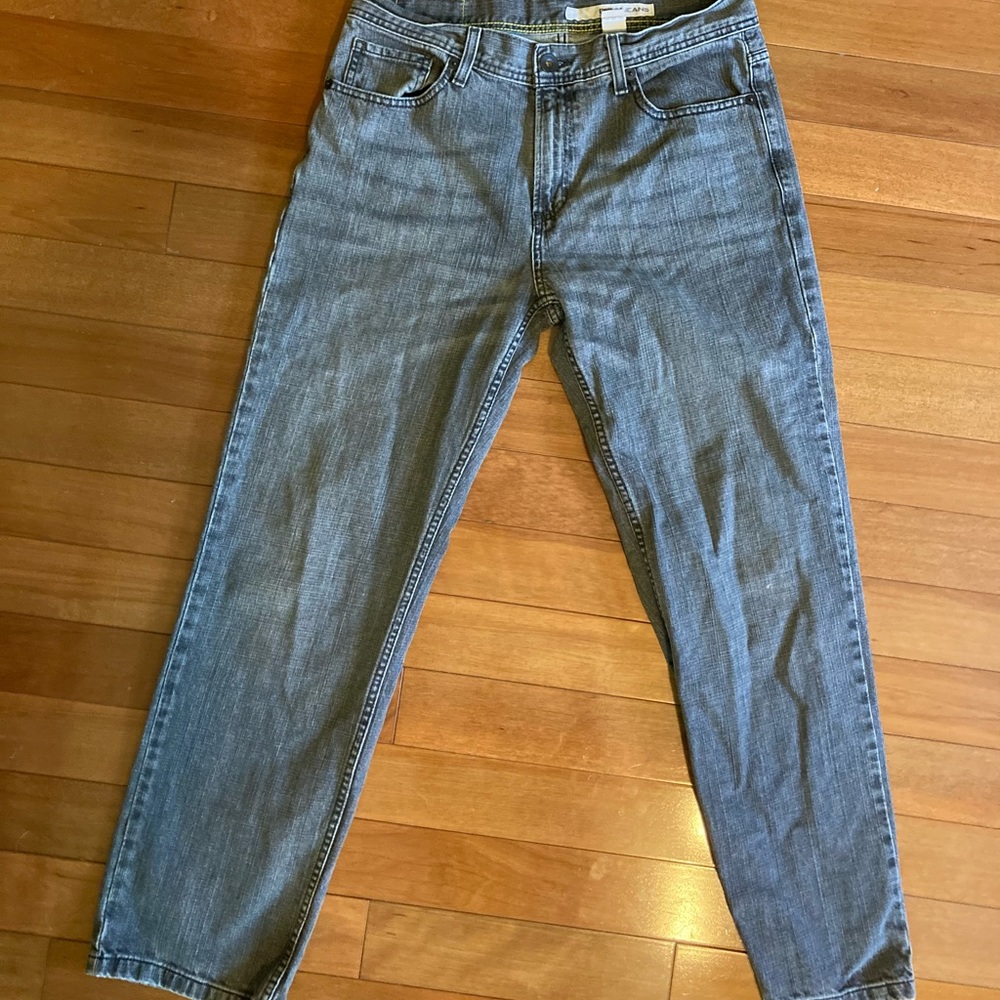 DKNY gray mens “SOHO” denim jeans